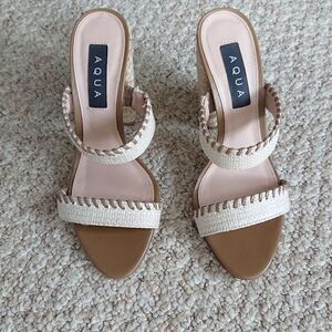 AQUA Almond Toe Woven block Heel Sandals size 36.5
